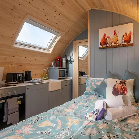 Hen House - Family Glamping Pod On A Working Farm Underbarrow