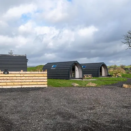Casa vacanze Hen House - Family Glamping Pod On A Working Farm *